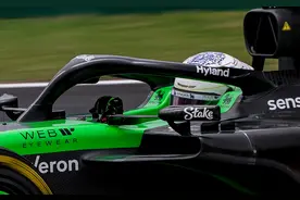 F1中国大奖赛周冠宇第16位发车，红牛拿下队史第100个杆位图片