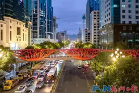 开放时间定了！刚刚，福州市中心全新网红天桥亮灯！图片