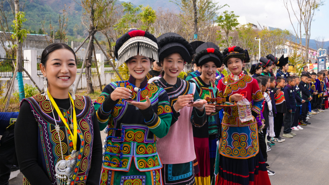 冬季暖阳 凉山不凉