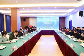 潍坊学院牵手安丘市共同打造校地合作新典范图片
