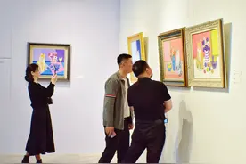 谁治愈了谁？这场“猫系艺术”大赏引你读懂生命图片