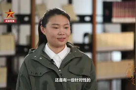 那个男兵班的女班长，原来是清华学霸！图片