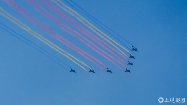 美国国防部长：关注到中国举行阅兵