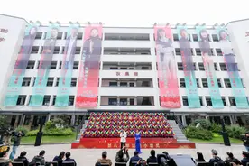 第八届郁达夫小说奖颁出：文学的美与爱图片