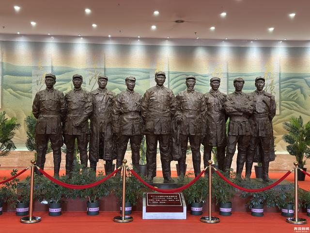 走进红色会宁，重温长征精神