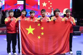世乒赛男团决赛：中国队夺冠图片