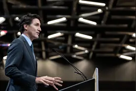 特鲁多再次表示加拿大将在2032年实现北约军费目标图片