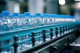 车内暴晒过的瓶装水能不能喝？市场监督管理局实测图片