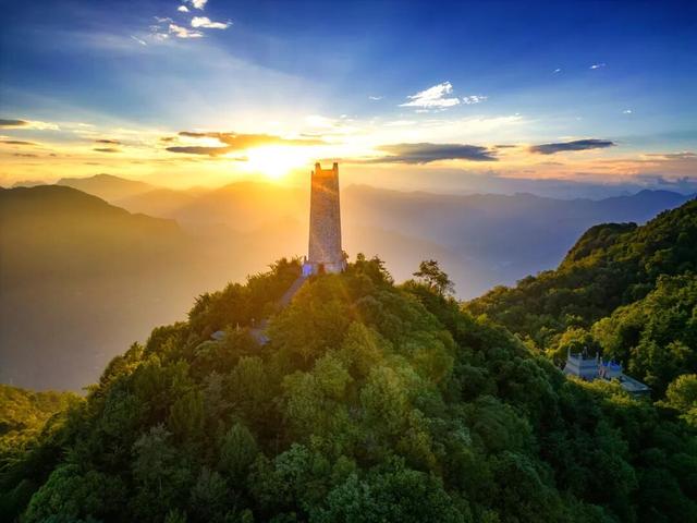 安逸四川 乐游绵阳 ‖ 速抢！999顶帐篷免费送！游九寨沟住九皇山，露营萨朗拿奖牌，一站式爽玩