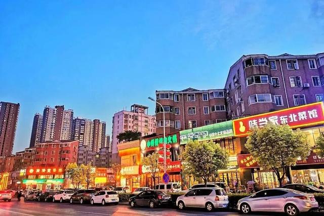 出片有氛围，好玩又好吃！洛阳这两个街区上榜啦