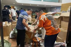 堵截“运假”链条，白云区开展物流寄递重点领域打假专项整治图片
