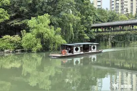 坐船深度游杭州，短暂停航后，“最美水上公交”恢复营业图片