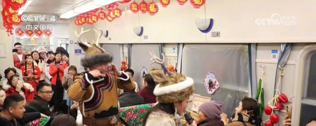 “铁路+”“古镇+”各地文旅新场景新业态“多点开花”引爆消费热情