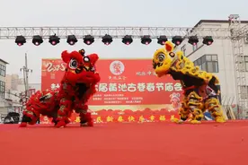 封丘县第六届黄池古巷春节庙会盛大开幕图片