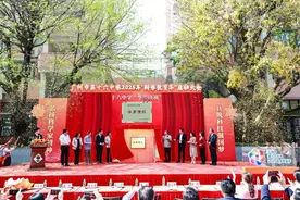 广州首个中学“华罗庚班”揭牌！十六中2025“科学教育年”启动图片