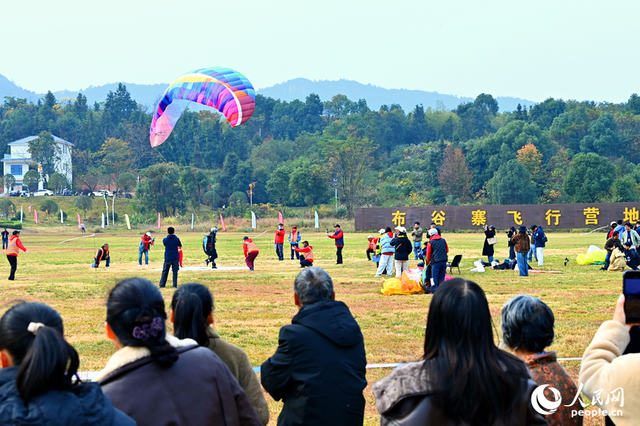江西赣州南康区：发展低空经济 助热乡村旅游