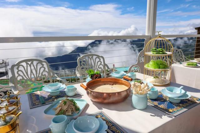 青睐绵阳 ‖ 冲！九皇山打卡领奖牌倒计时不足1个月，彩林秘境同步来袭，赶紧冲！