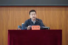 极目政情|警示大会次日，云南又一官员主动投案图片