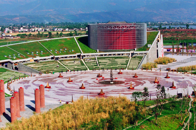 【跟着戏剧节游凉山】以戏剧为媒，探凉山之美（中线剧场）