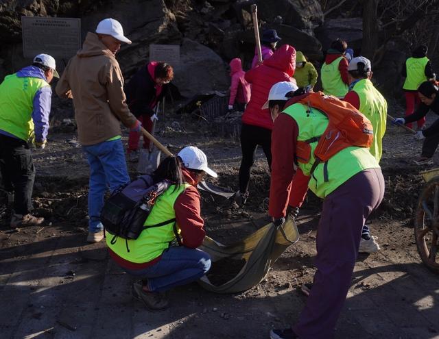 京西山水古道清山志愿队：“维护古道就像打扫自己的家”