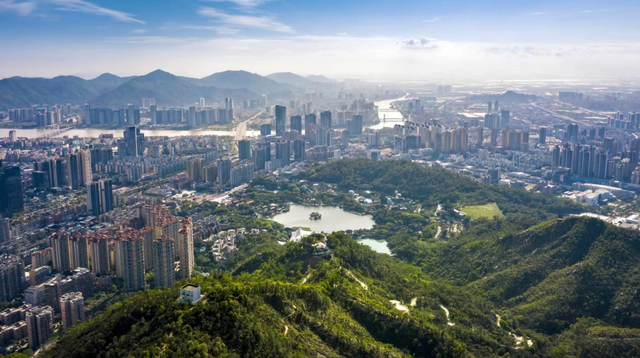 一种坚守：生态与经济共舞的梦想｜珠海经济特区建立45周年