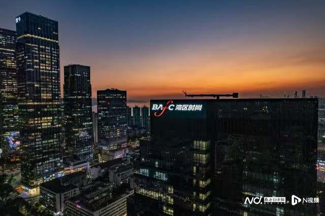 潮逛“心动奇庙夜”！这些橱窗里，藏着让你心动的街区审美