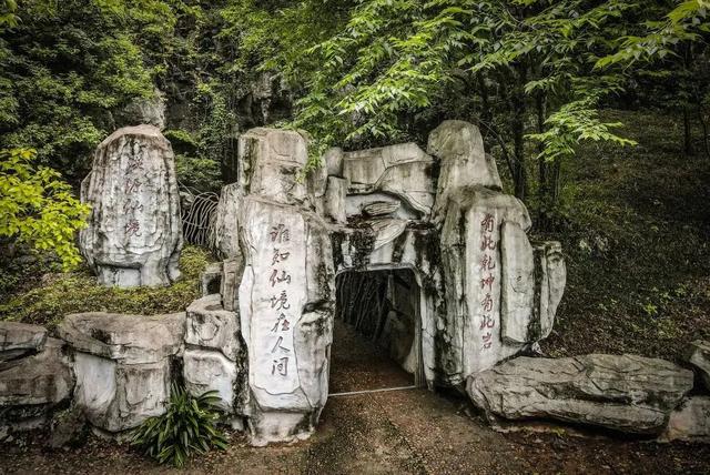 热 ҈ 热 ҈ 热？速戳打开江西「冰“洞”模式」！