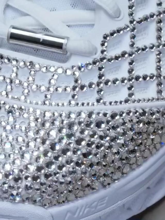 瓦妮莎亲晒！Kobe 3 Low 真来了！