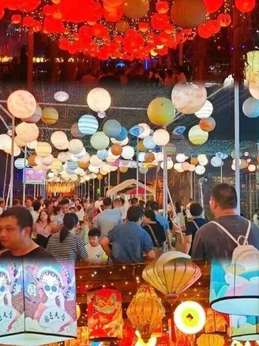别问了！老广晚上都去这里玩，打卡清单已备好→（文末福利）