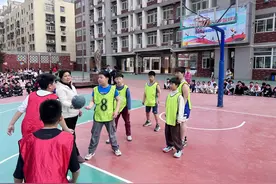 二七区汝河路小学2025年春季班级篮球联赛火热开赛!图片