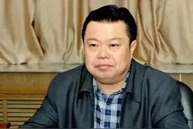 涉嫌徇私舞弊不征、少征税款罪！饶勇被公诉图片
