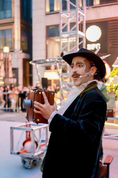 外滩奏响迎新奇幻乐章，一站式解锁冬日温馨浪漫