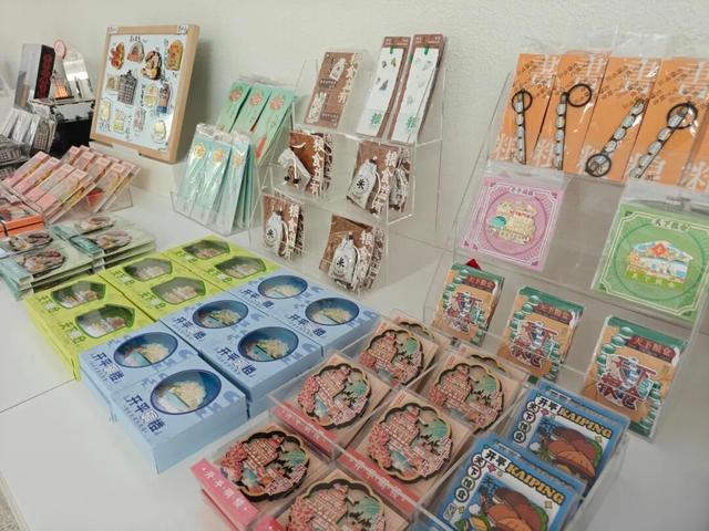 碉楼秋韵，揽胜塘口！快来开平这里把整个秋天“揽"入怀中