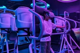 汉口水塔变身数字科技空间：可体验华中首个站立式全感飞行图片