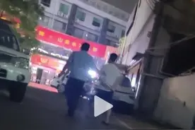 广州一独居女子下班回家看到脚印，调监控发现真相吓坏了：他不止来了一次！图片