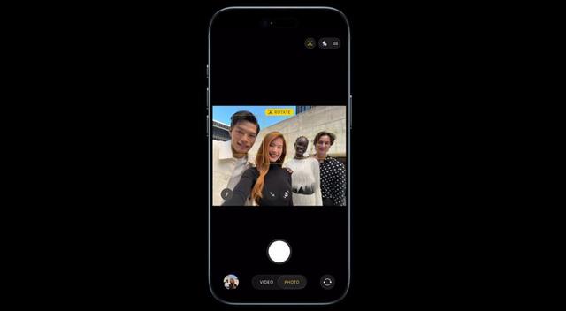 苹果iPhone 17直捅安卓老巢，库克终于大方了一把