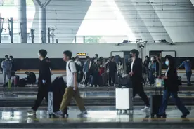 京广高铁等四条高铁线路涨价，真的是“正常市场行为”吗？图片