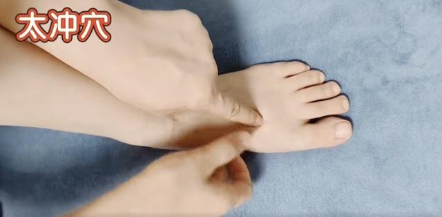“双节”出游恰遇生理期？别慌！中医教你分型调理，轻松应对