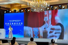 汉服博主“小万姑娘”：挖掘传统文化故事，将汉服带入寻常生活图片