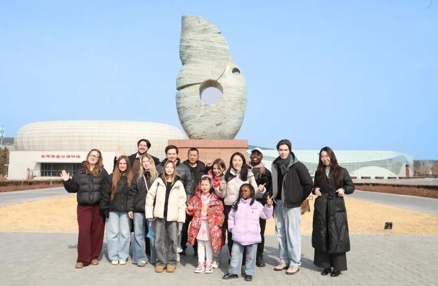 四海同心 一起过节 外国友人在朝阳玩嗨了