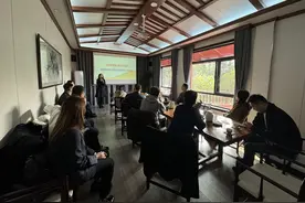 民生银行济南历城支行开展“小微法税课堂”消保宣传活动图片