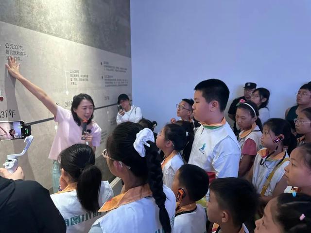 研学小课堂带孩子们沉浸式感受家乡历史魅力