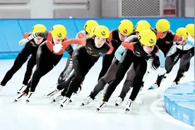 中国杯速度滑冰精英联赛收官 龙江运动员摘得9枚金牌图片