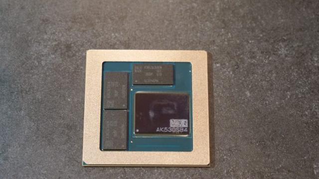 228GB/s！高通最强笔记本芯片骁龙X2 Elite Extreme用系统级封装