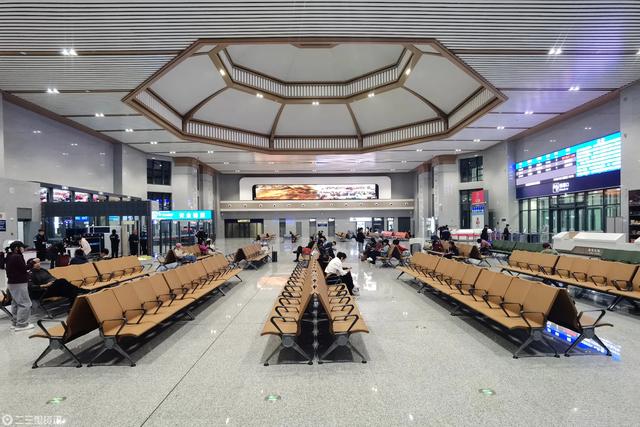 新宾站——满族故乡步入高铁时代