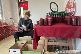 “中国石榴之乡”八成种植户都是“土专家”图片