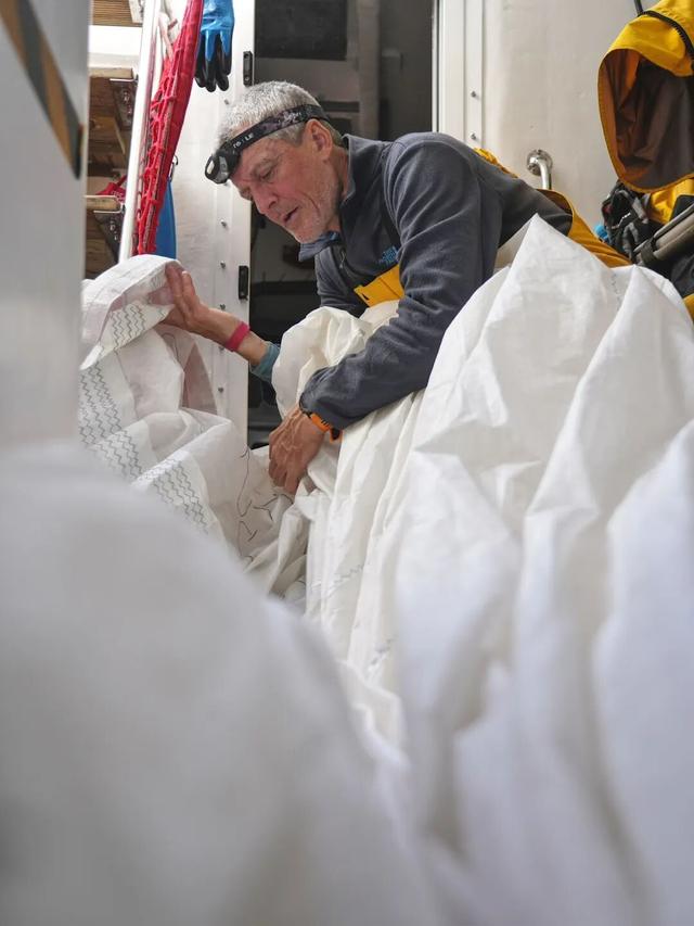 30岁未婚，我选择辞职去环球航海