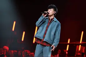 “麻辣搭子”闹元宵，胡彦斌、刘雨昕《我想和你唱》火热开唱图片