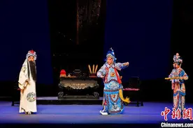 新编历史剧《江海风流》福州精彩上演图片