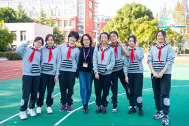 匠心浇筑，这名“掌灯人”获评2023年上海市“四有”好教师图片